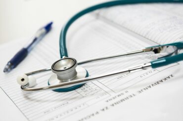 How Online ACLS Training Is Helping Combat the Global Shortage of Medical Staff - Verified by FangWallet